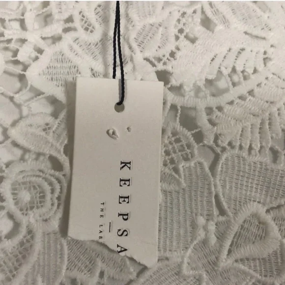 1023 NWT Keepsake Lace Overlay Sleeveless Blouse. SzS - Picture 6 of 6